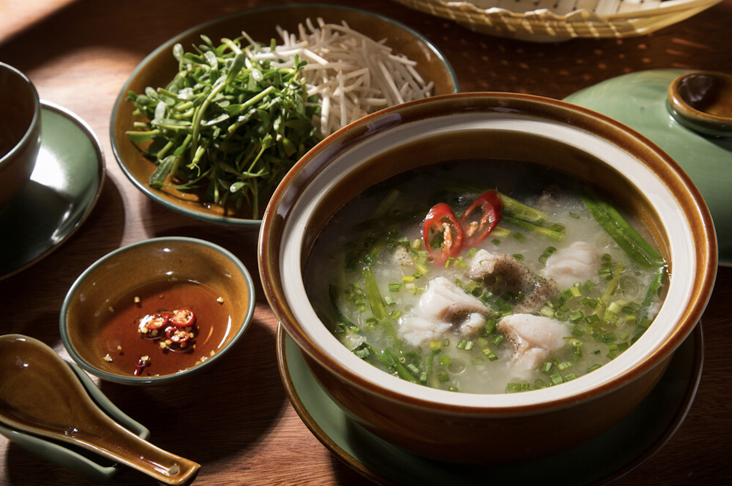 Cháo Khuya Bếp Nhà Lục Tỉnh